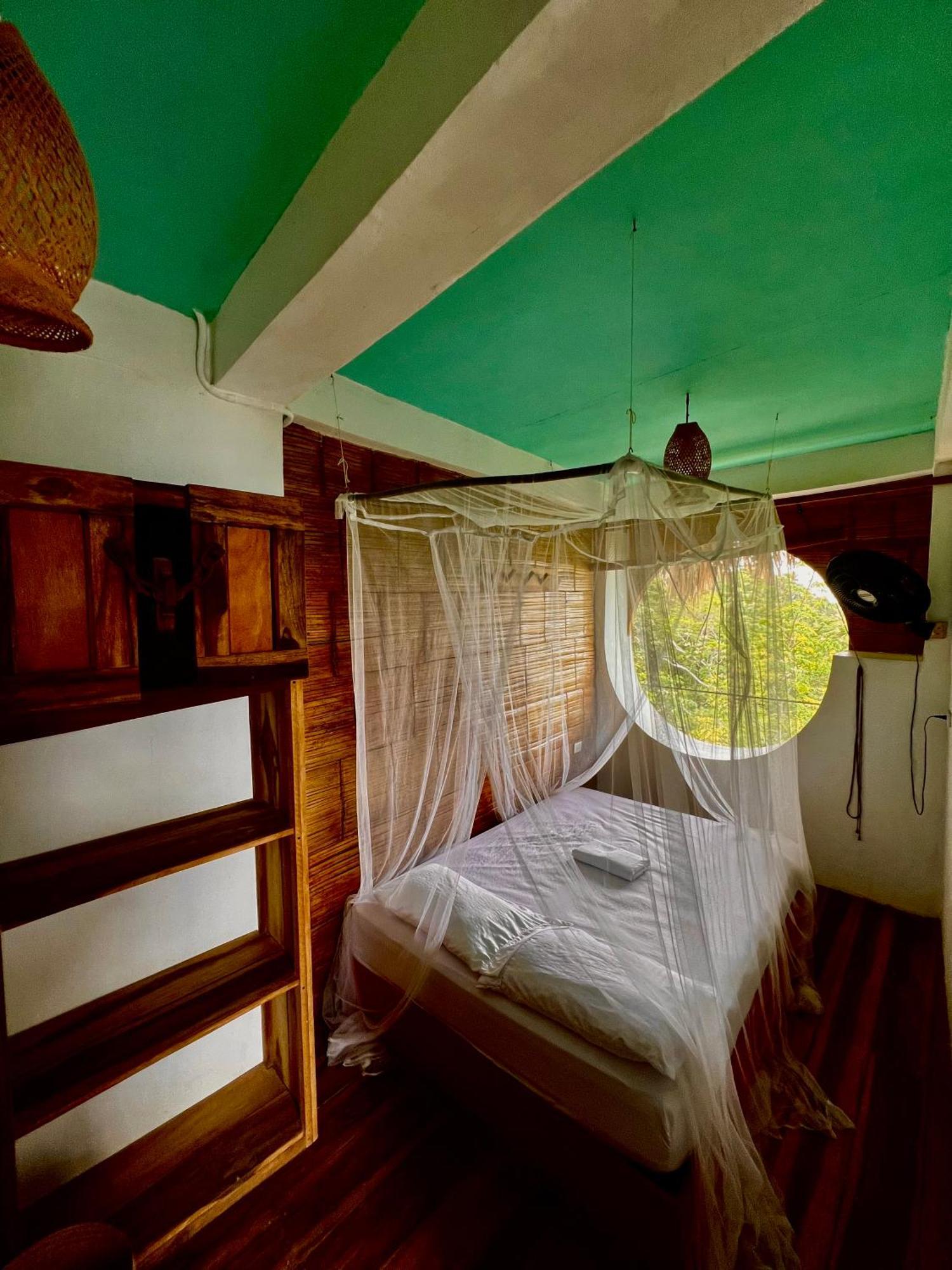 Guest house Puerto Alto *